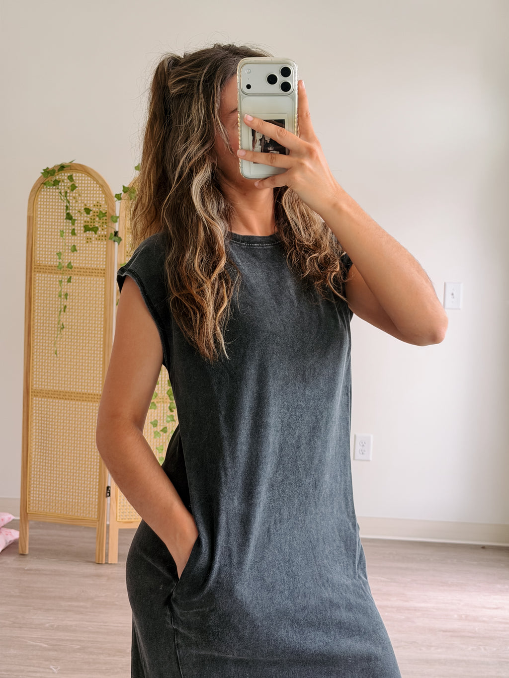 Simply Black Midi Dress
