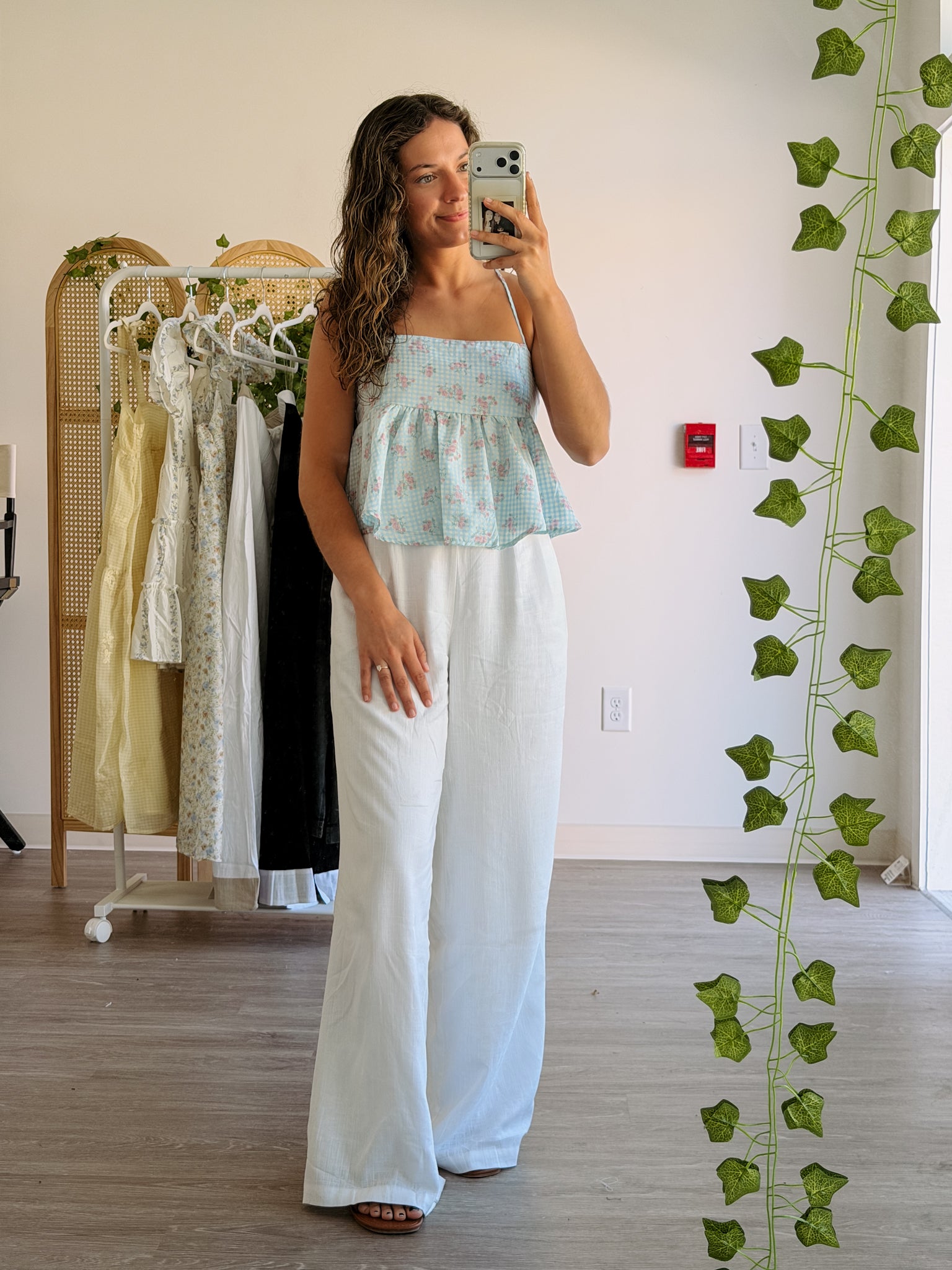 White Breeze Linen Pants